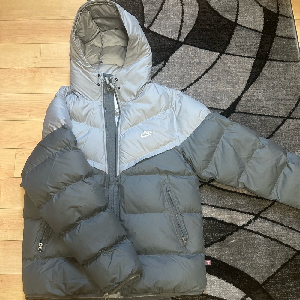 Nike Kids Two-Tone Gray Puffer Jacket